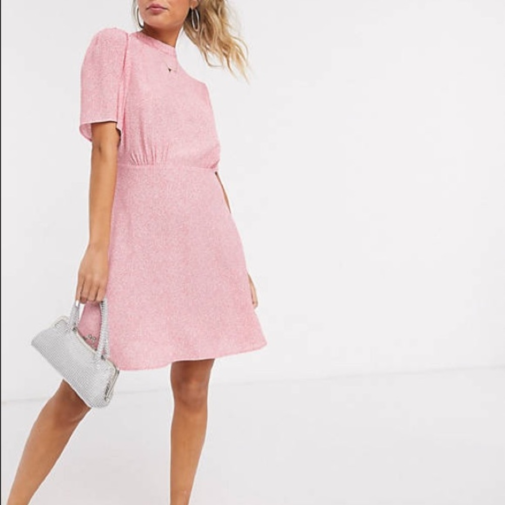 Flutter Sleeve mini dress in pink floral print